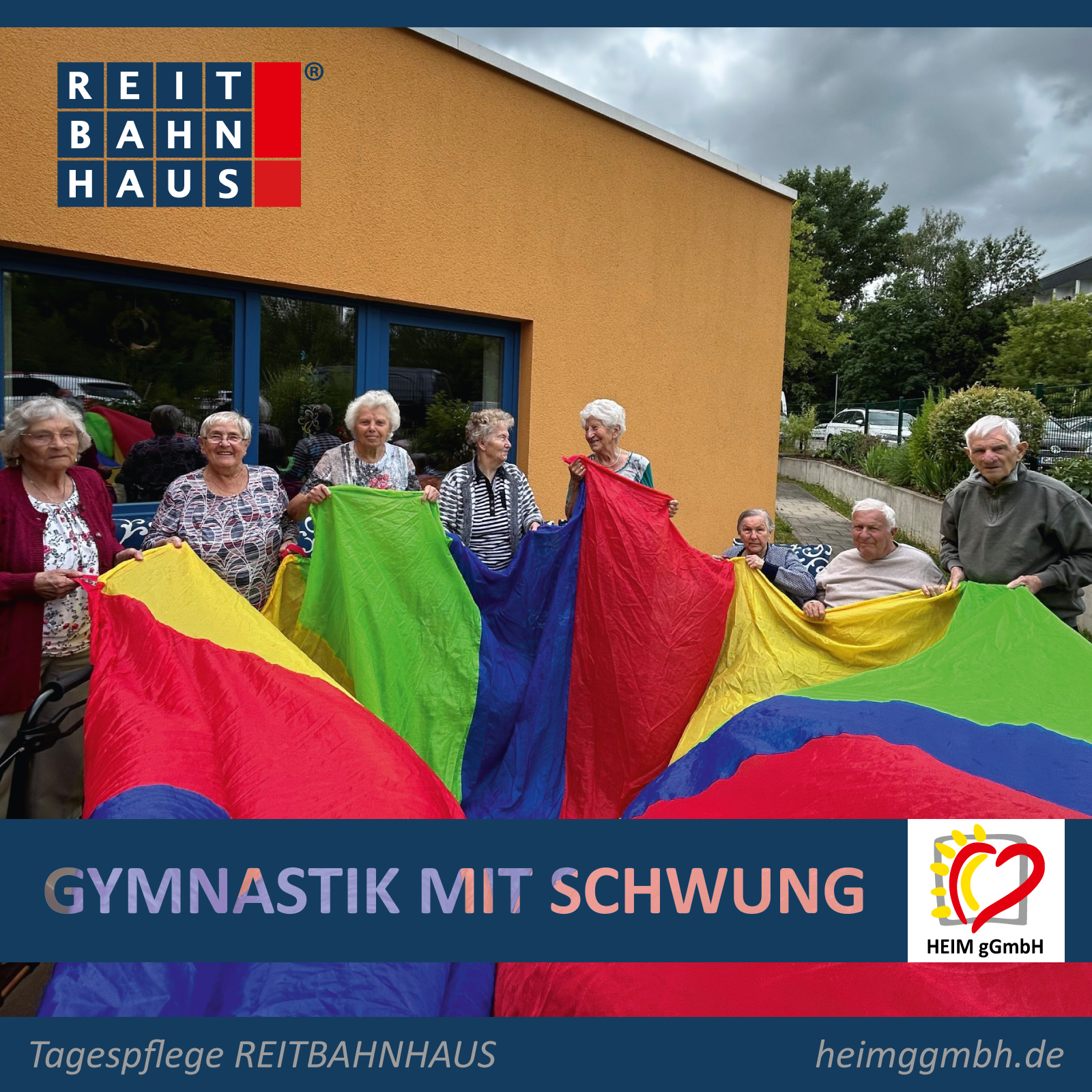 Körperliche und geistige Fitness mit dem Schwungtuch - im Einsatz in der Tagespflege REITBAHNHAUS der HEIM gGmbH in Chemnitz