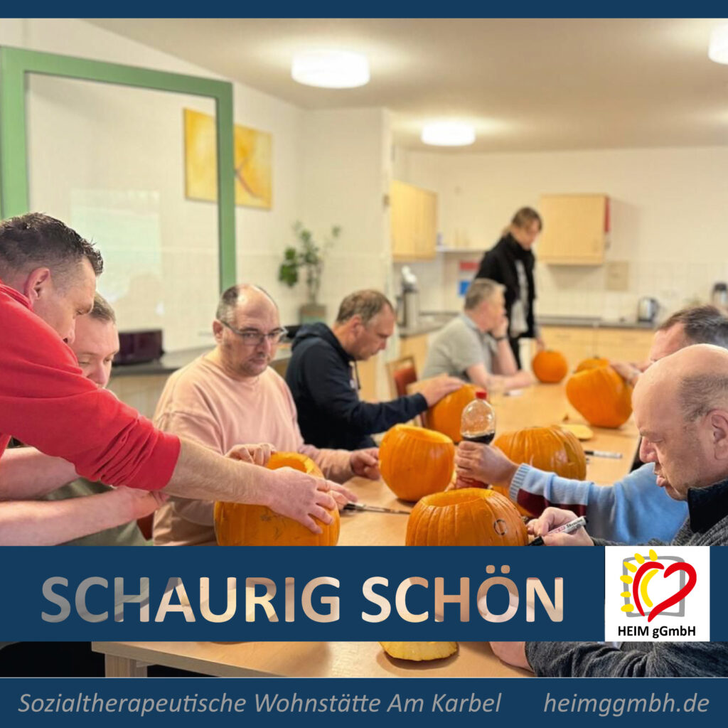 Sozialtherapeutischen Wohnstätte Am Karbel der HEIM gGmbH - schaurig schöne Kreativarbeit zu Halloween - Konzentration und Geduld
