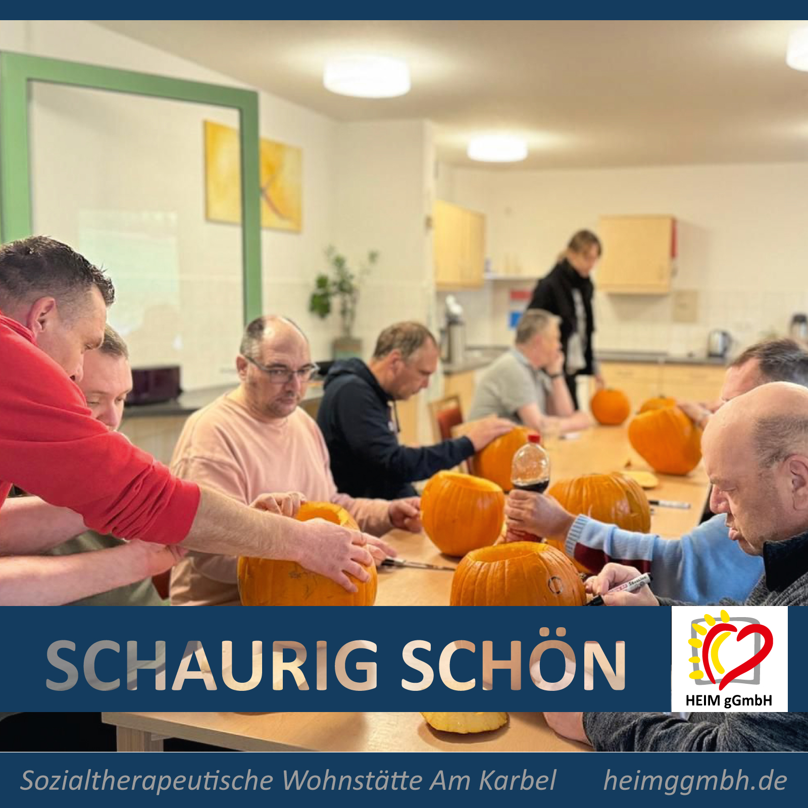 Sozialtherapeutischen Wohnstätte Am Karbel der HEIM gGmbH - schaurig schöne Kreativarbeit zu Halloween - Konzentration und Geduld